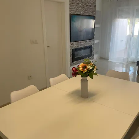 Adosado Hébergement de vacances *
